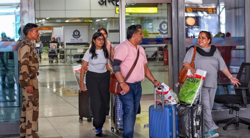 নাগরিকদের অবিলম্বে ইরান ত্যাগের আহ্বান ভারতের