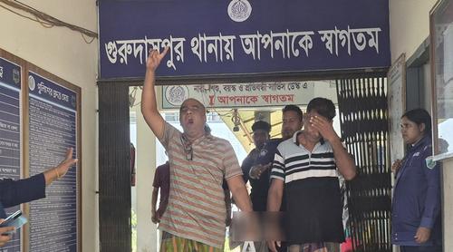 গুরুদাসপুরে আ. লীগ নেতা সবুজ ফকির গ্রেপ্তার