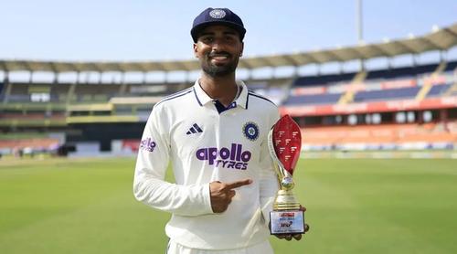 অভিষেকেই ৬ উইকেট নিয়ে ৪৭ বছরের রেকর্ড ভাঙলেন মানব সুথার