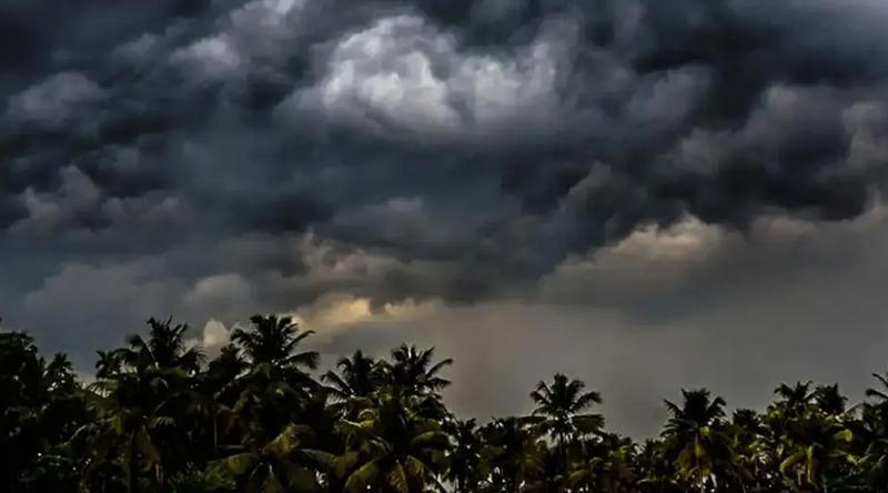 রাতের মধ্যে দেশের ২০ অঞ্চলে ঝড়-বৃষ্টির আশঙ্কা