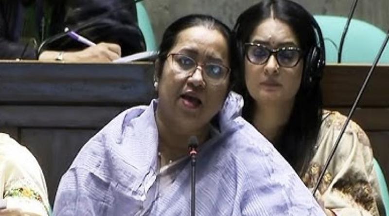 বিদেশের শ্রমবাজার হারানোর ঝুঁকিতে বাংলাদেশ : সংসদে নিলোফার চৌধুরী