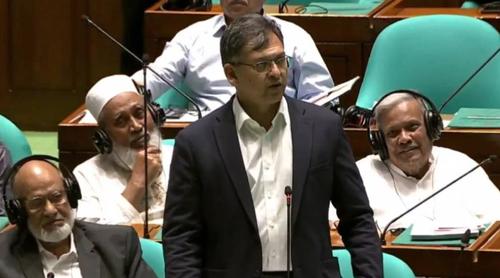 এক থাকলে ফুলের পাপড়ি দিয়ে হীরার কলিজা কাটা সম্ভব: স্বরাষ্ট্রমন্ত্রী