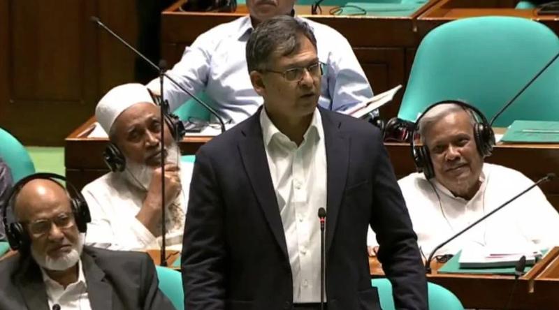 এক থাকলে ফুলের পাপড়ি দিয়ে হীরার কলিজা কাটা সম্ভব: স্বরাষ্ট্রমন্ত্রী