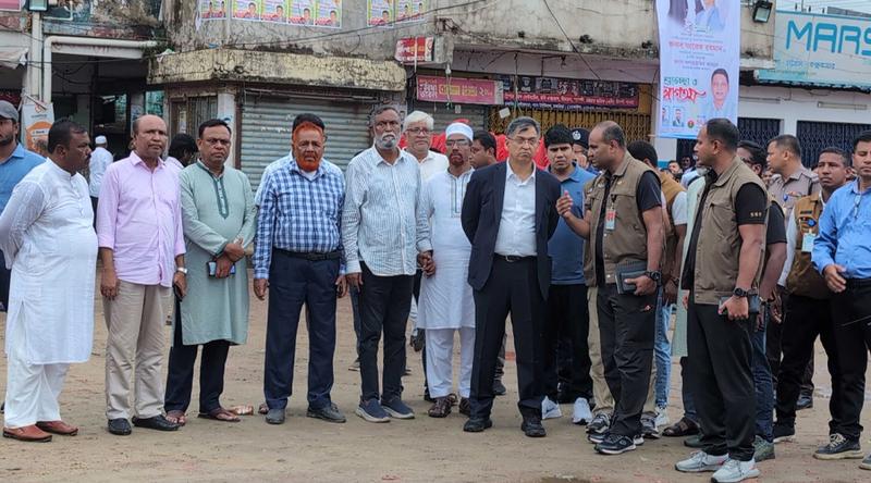 বাজেটকে যারা দলীয়করণ বলছে, তারা খুবই নিকৃষ্ট লোক: স্বরাষ্ট্রমন্ত্রী