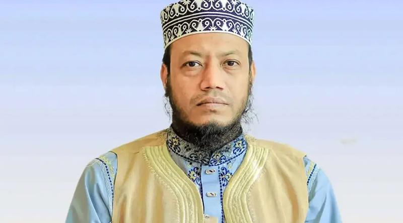 আত্মসমর্পণ করতে সিরাজগঞ্জে যাচ্ছেন এমপি আমির হামজা