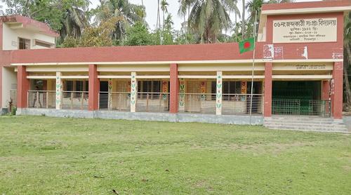 প্রাথমিক বিদ্যালয়ে চালু হচ্ছে পরীক্ষা ফি