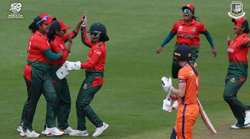 বিশ্বকাপের প্রথম ম্যাচে বাংলাদেশের লক্ষ্য ১৪০ রান