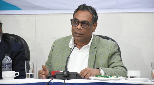বড় বিল্ডিং নয়, এবার জোর ‘হেলথ কার্ডে’: স্বাস্থ্য প্রতিমন্ত্রী