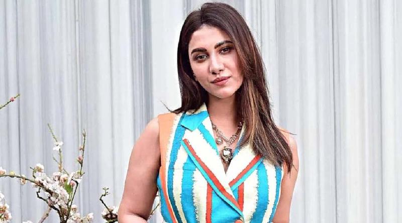 মন খুলে সব কিছু আমরা আর বলতেই পারি না: রুক্মিণী