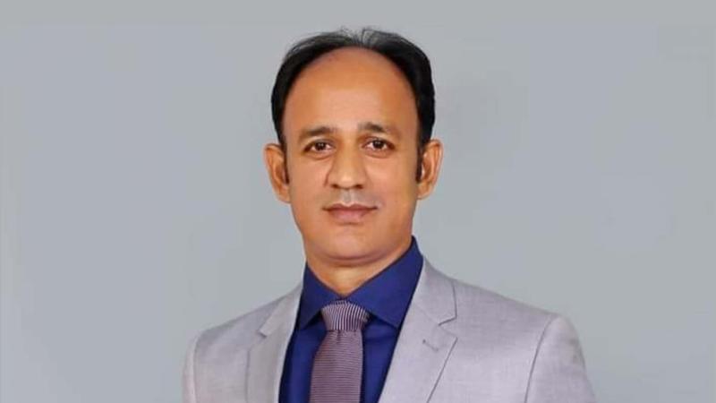 দুই মামলায় ব্যারিস্টার সুমনের জামিন স্থগিত