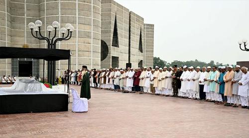 সংসদের দক্ষিণ প্লাজায় সাবেক প্রতিমন্ত্রী হারুন-আল-রশিদের জানাজা অনুষ্ঠিত