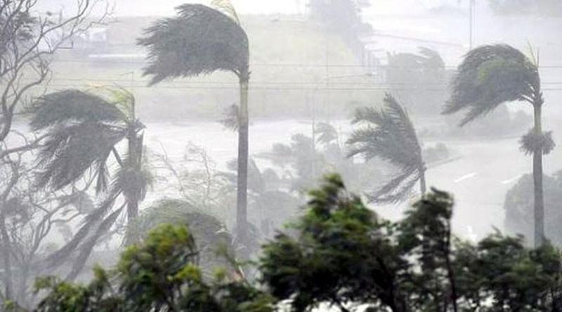 সকাল ৯টার মধ্যে ৮ জেলায় ৬০ কিমি বেগে ঝড়ের আশঙ্কা