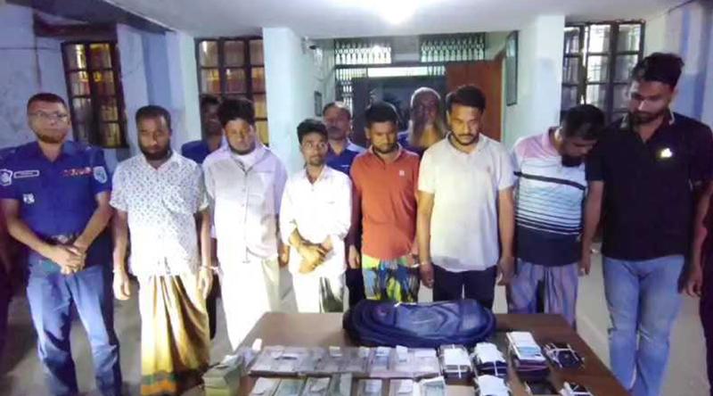 পঞ্চগড়ে পুলিশের অভিযান, জাল টাকাসহ গ্রেপ্তার ৭
