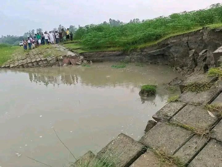 নদীভাঙনের হুমকিতে সিরাজগঞ্জের বাহুকা গ্রাম, দ্রুত ব্যবস্থা নেওয়ার দাবি
