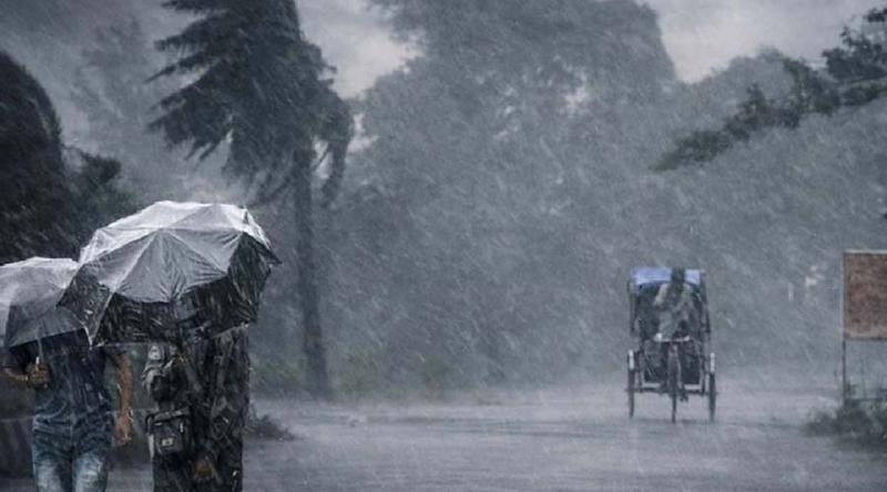 রাতের মধ্যে ১০ জেলায় ঝড় ও বজ্রসহ বৃষ্টির শঙ্কা