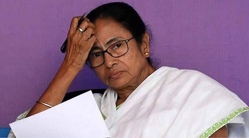 তৃণমূলের ৪৪০ কোটি রুপির ব্যাংক হিসাব জব্দ
