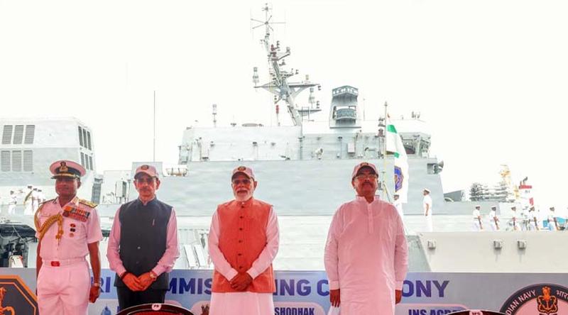 একসঙ্গে তিন যুদ্ধজাহাজ উদ্বোধন করলেন মোদি