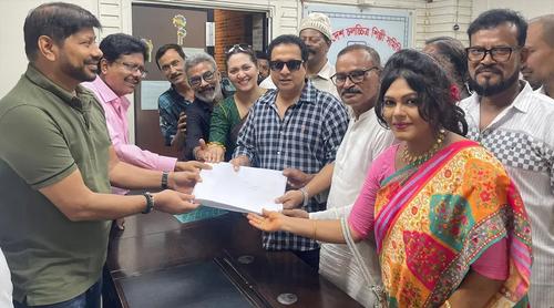 শিল্পী সমিতির নির্বাচন: সরে গিয়েও হাজির বাপ্পারাজ!