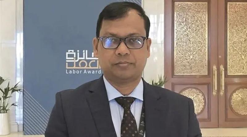 ফেসবুকে আবেগঘন স্ট্যাটাস দিয়ে সিলেট ছাড়লেন ডিসি সারওয়ার