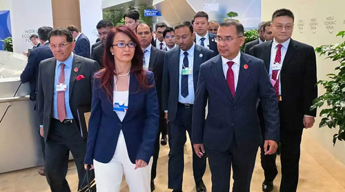 চীনের প্রধানমন্ত্রীর রাষ্ট্রীয় নৈশভোজে প্রধানমন্ত্রী তারেক রহমান