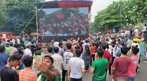 বিশ্বকাপে ঢাবিতে বহিরাগত প্রবেশে নিষেধাজ্ঞা দিল বিশ্ববিদ্যালয় কর্তৃপক্ষ