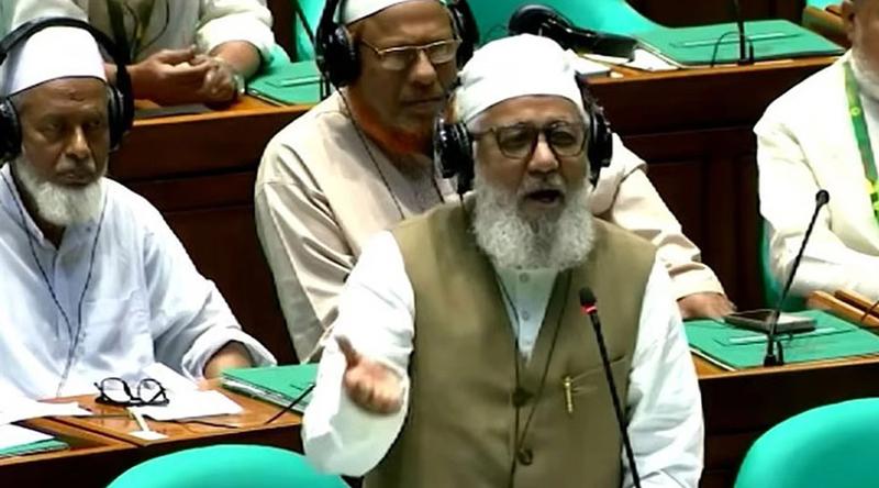 ‘ফতোয়ার’ জন্য আর মাদ্রাসায় যেতে হবে না, ‘সংসদেই দেয়া হয়’: শাহজাহান চৌধুরী