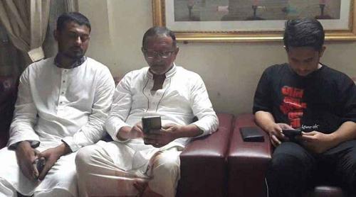 নিষিদ্ধ ছাত্রলীগ নেতার শ্বশুরবাড়িতে সারজিস ও নাসীরুদ্দীন