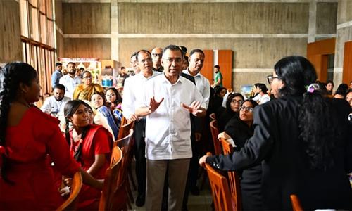 উন্নত ও সমৃদ্ধ বাংলাদেশ গড়তে শিক্ষার্থীদের প্রস্তুত থাকতে হবে : প্রধানমন্ত্রী