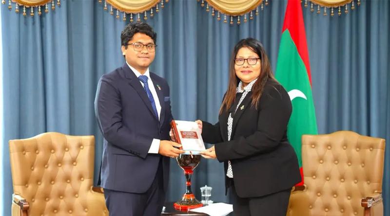 বাংলাদেশ থেকে স্বাস্থ্যকর্মী নিয়োগে আগ্রহী মালদ্বীপ