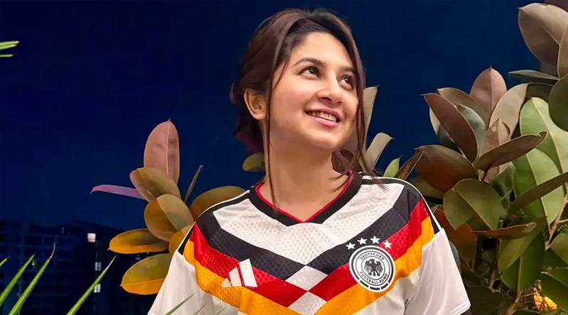 তবুও জার্মানিকে সমর্থন করবেন স্পর্শিয়া