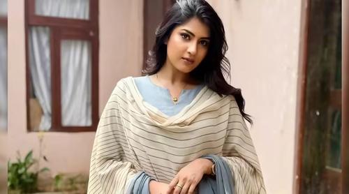 মাঝ রাস্তায় যৌন হয়রানির শিকার অভিনেত্রী