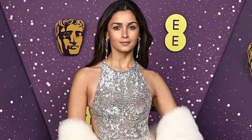 বাফটায় ‘ওভার অ্যাক্টিং’ নিয়ে সমালোচনা, জবাব দিলেন আলিয়া