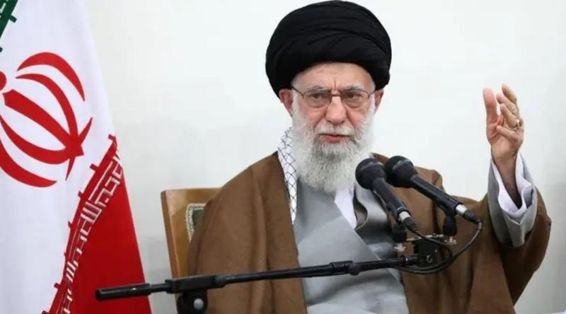 শেষ ভাষণে কী বলেছিলেন খামেনি?