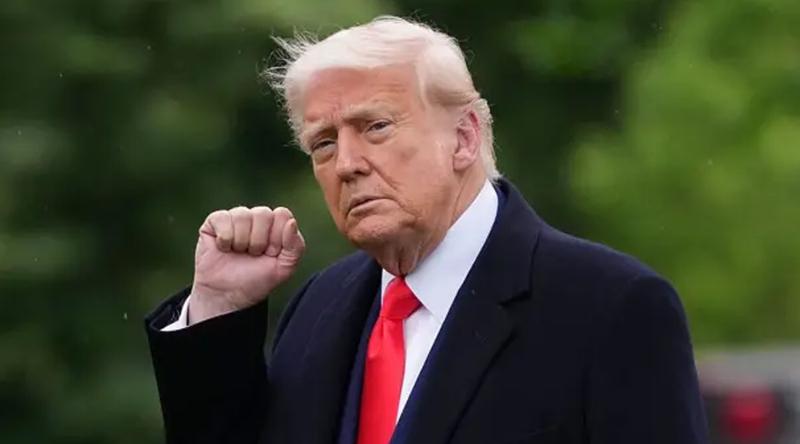 খামেনি হত্যার প্রতিশোধ নিলে আরও কঠোর হবেন ট্রাম্প