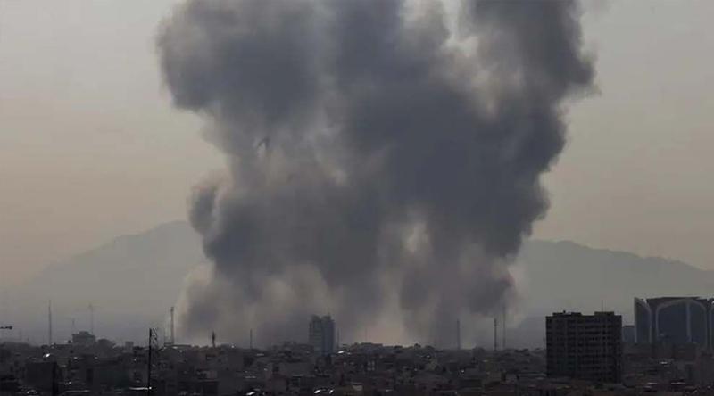 ইসরায়েলের তেল আবিবে দফায় দফায় বিস্ফোরণ