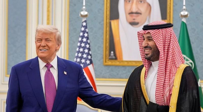 ইরানের বিরুদ্ধে পদক্ষেপে সৌদিকে পূর্ণ সমর্থনের আশ্বাস ট্রাম্পের