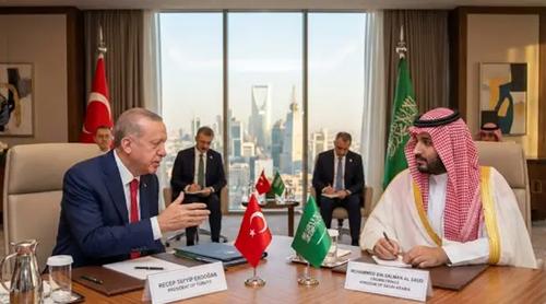 আঞ্চলিক সংকট নিরসনে এরদোয়ান ও মোহাম্মদ বিন সালমানের ফোনালাপ