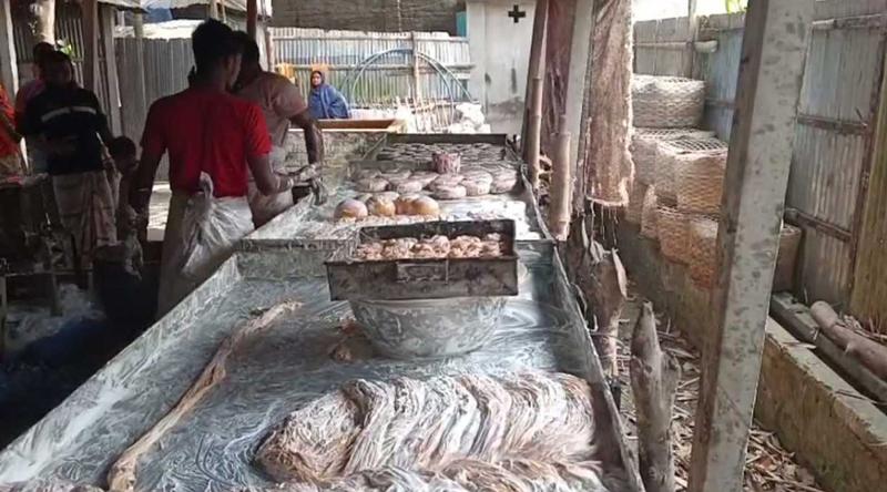 গাইবান্ধায় অবৈধ সেমাই কারখানায় ভোক্তা অধিকারের অভিযানে ২০ হাজার টাকা জরিমানা