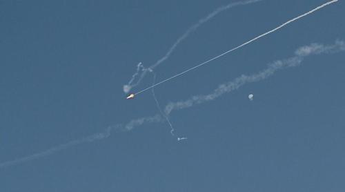 কাতারের দিকে এগোতে থাকা ইরানি ড্রোন ভূপাতিত করার দাবি যুক্তরাজ্যের