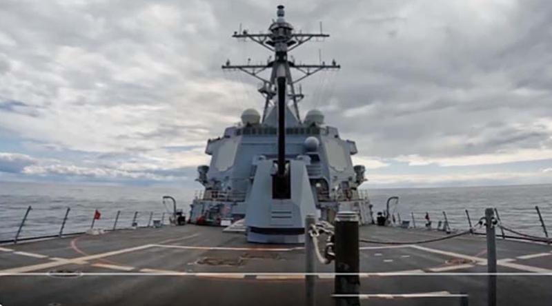 ইরানের বিপ্লবী গার্ডের সদর দপ্তর ধ্বংস করার দাবি যুক্তরাষ্ট্রের