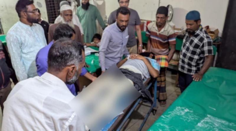 মাদক সেবনে বাধা দেওয়ায় হোটেল মালিককে হাতুড়িপেটার অভিযোগ