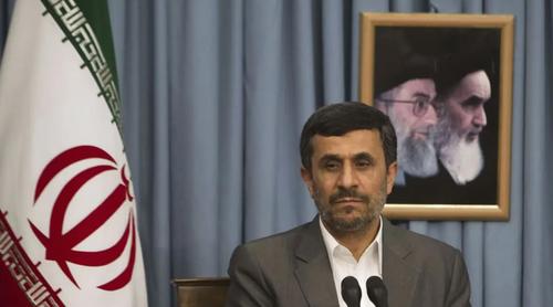 ইরানের সাবেক প্রেসিডেন্ট আহমাদিনেজাদ বেঁচে আছেন: উপদেষ্টা