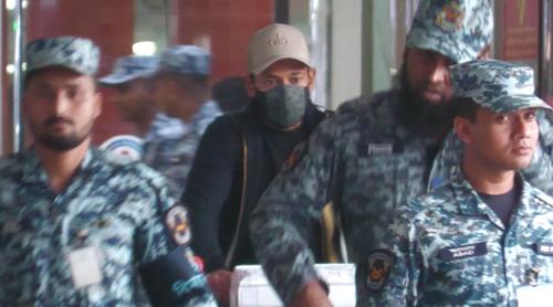 মধ্যপ্রাচ্য থেকে দেশে ফিরেছেন মুশফিক