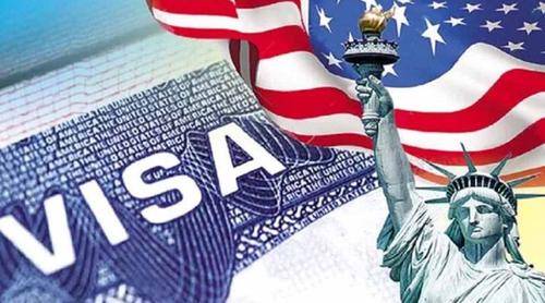 অভিবাসী ভিসা স্থগিত করেও ভিজিটর ভিসা চালু রেখেছে যুক্তরাষ্ট্র