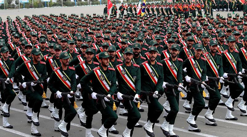 ইরানের যুদ্ধ পরিচালনায় স্বাধীনভাবে নেতৃত্ব দিচ্ছে বিপ্লবী গার্ড