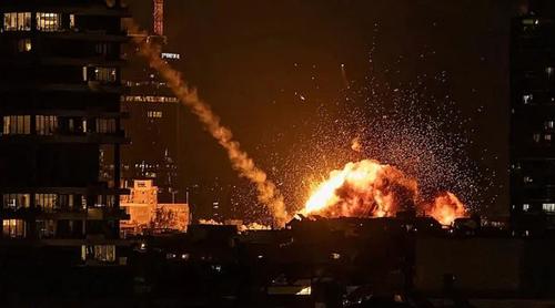 আধ ঘণ্টার ব্যবধানে তৃতীয় দফায় মিসাইল ছুড়ল ইরান