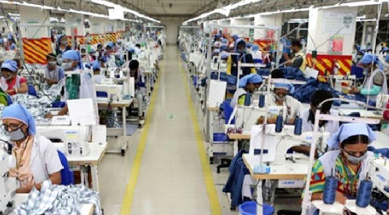 ৮ মাসে তৈরি পোশাক রপ্তানি আয় কমলো ৩.৭৩ শতাংশ