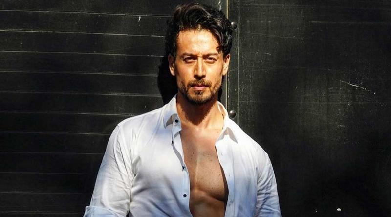 ৩৬ বছর বয়সে কত সম্পদের মালিক টাইগার শ্রফ!