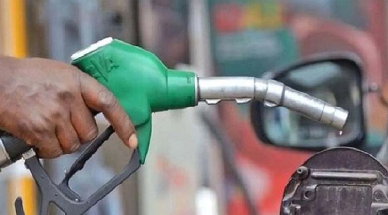 দেশে জ্বালানি তেলের মজুদ আছে কত দিনের? জানা গেল বাড়বে কি না দাম
