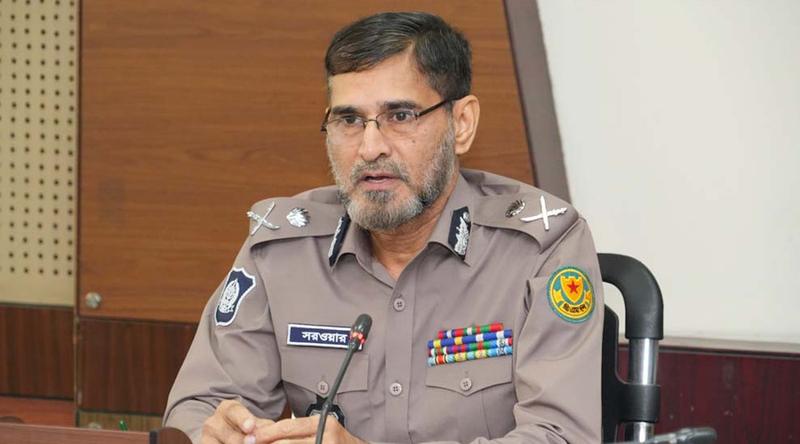 মূল সড়কে যেন ব্যাটারি রিকশা চলতে না পারে : ডিএমপি কমিশনার